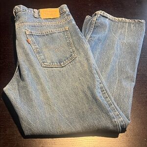 Vintage Levi’s orange tab from 80s. Good used condition. 517. 38x30
